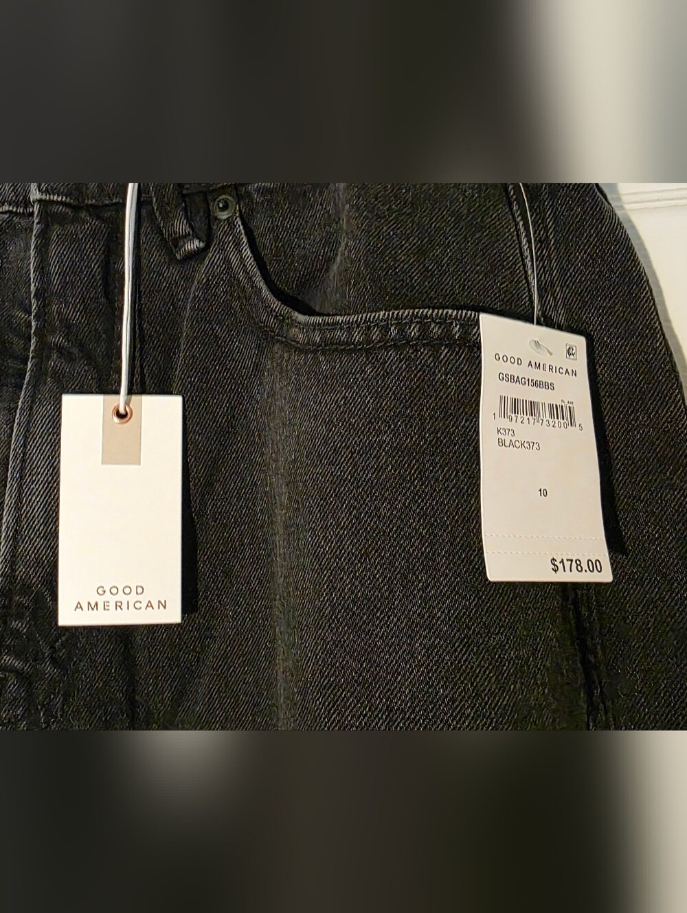 Good American Good Extreme Barrel Jeans in Black 373  Size 10/30 NWT - Picture 8 of 12